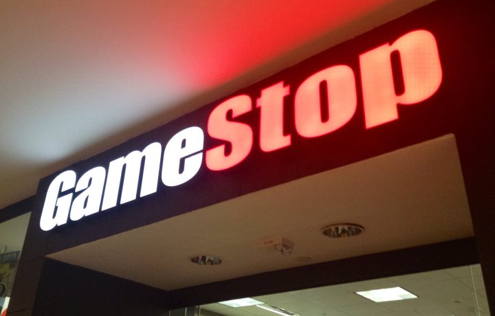 Armchair Investors’ vs Hedge Funds’ Case in the Controversial GameStop Stock Trading
